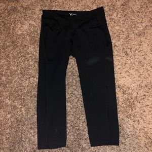 Old navy cropped leggings